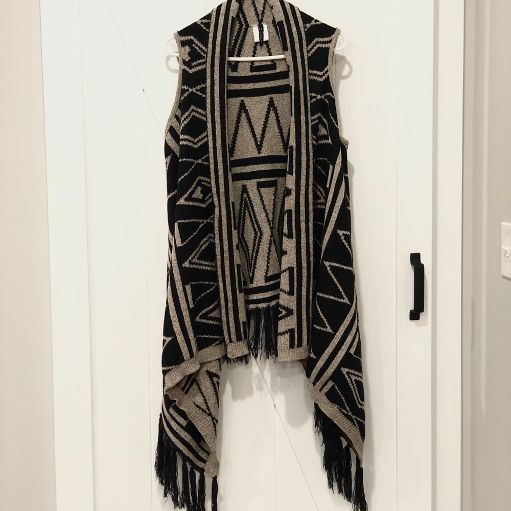 NWOT Bohemian draped cardigan sweater with tassels